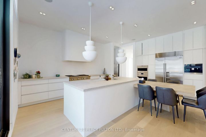 Photo 18 at 128 Anndale Drive, Willowdale East, Toronto