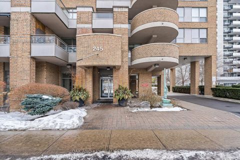 Photo 1 at 613 - 245 Davisville Avenue, Mount Pleasant West, Toronto