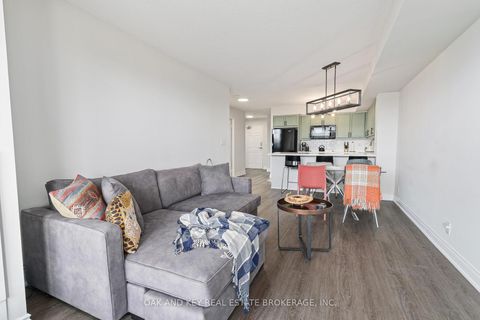 Photo 17 at 613 - 245 Davisville Avenue, Mount Pleasant West, Toronto