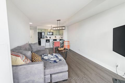 Photo 18 at 613 - 245 Davisville Avenue, Mount Pleasant West, Toronto