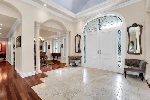 Photo 8 at 2 Kingswood Drive, King City, King