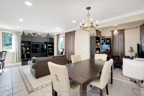 Photo 24 at 2 Kingswood Drive, King City, King