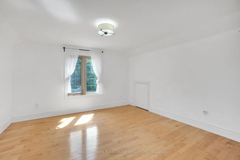 Photo 37 at 2 Kingswood Drive, King City, King