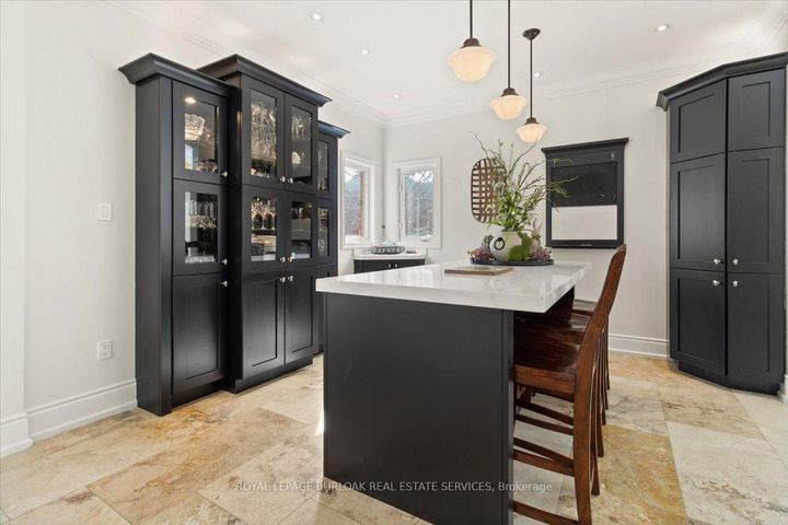 Photo 13 at 4263 Millcroft Park Drive, Rose, Burlington