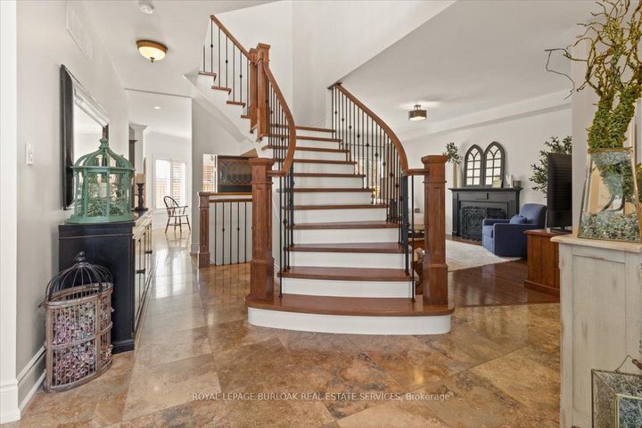 Photo 18 at 4263 Millcroft Park Drive, Rose, Burlington