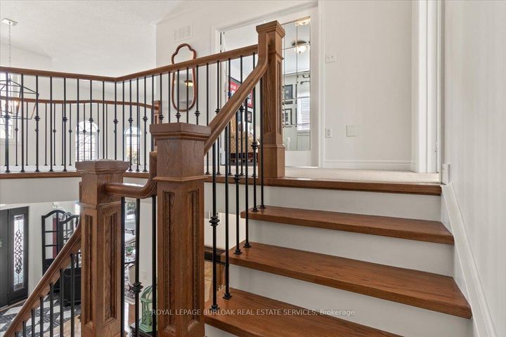 Photo 19 at 4263 Millcroft Park Drive, Rose, Burlington