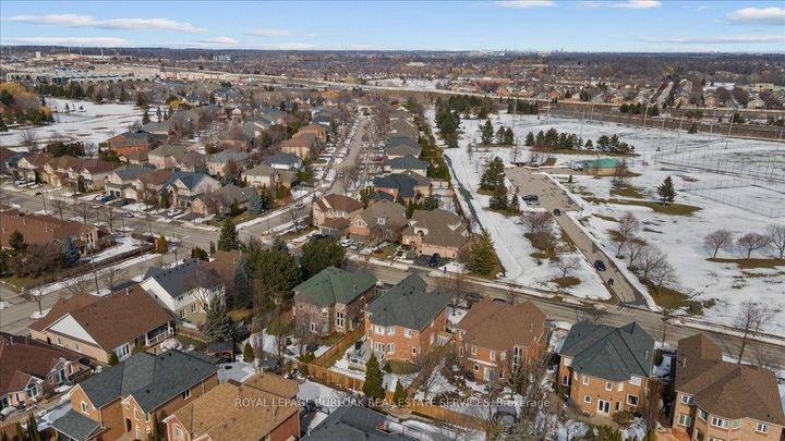 Photo 49 at 4263 Millcroft Park Drive, Rose, Burlington