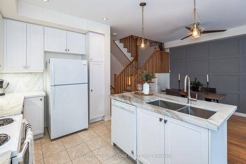 Photo 9 at 256 Vivant Street, Woodland Hill, Newmarket