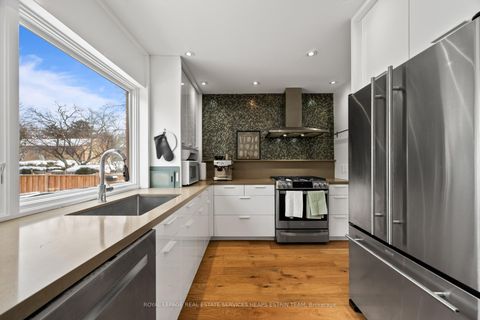 Photo 8 at 130 Barber Greene Road, Don Mills, Toronto