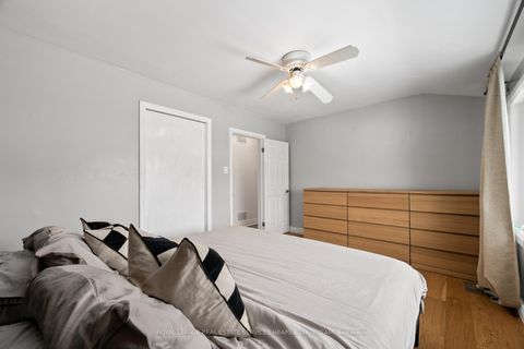 Photo 12 at 130 Barber Greene Road, Don Mills, Toronto