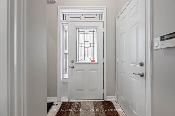 Photo 3 at 44 Sutcliff Lane, Georgetown, Halton Hills