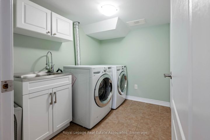 Photo 36 at 44 Sutcliff Lane, Georgetown, Halton Hills