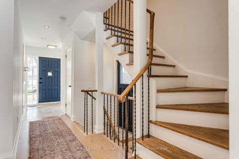 Photo 5 at 5 Georgian Court, Mount Pleasant East, Toronto