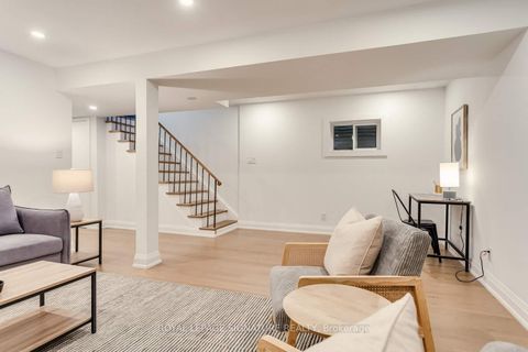 Photo 29 at 5 Georgian Court, Mount Pleasant East, Toronto