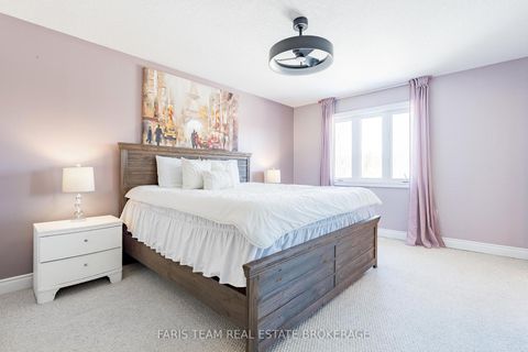 Photo 14 at 1816 Lamstone Street, Alcona, Innisfil