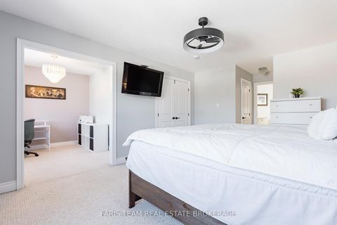 Photo 15 at 1816 Lamstone Street, Alcona, Innisfil