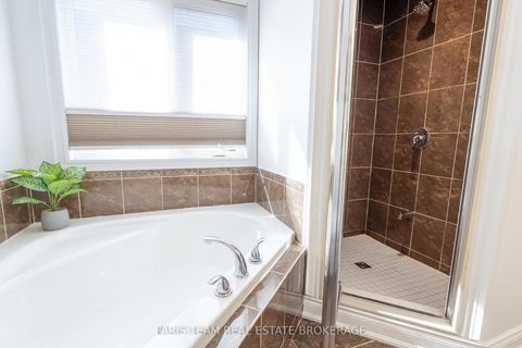 Photo 18 at 1816 Lamstone Street, Alcona, Innisfil