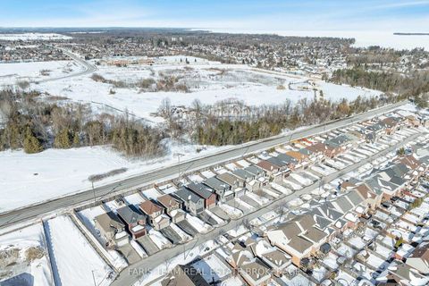 Photo 25 at 1816 Lamstone Street, Alcona, Innisfil