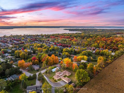 Photo 44 at 39 Highfield Crescent, Historic Lakeshore Communities, Georgina