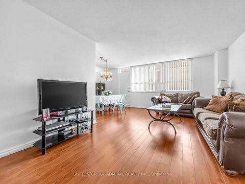 Photo 13 at 505 - 130 Neptune Drive, Lawrence, Toronto