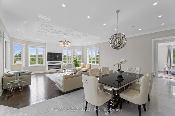 Photo 20 at 40 Autumn Olive Way, Toronto Gore Rural Estate, Brampton