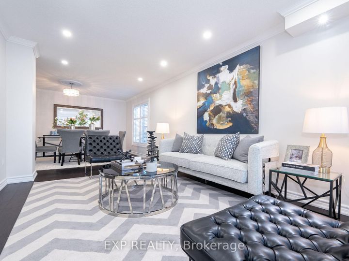 Photo 4 at 84 Lagani Avenue, Doncrest, Richmond Hill