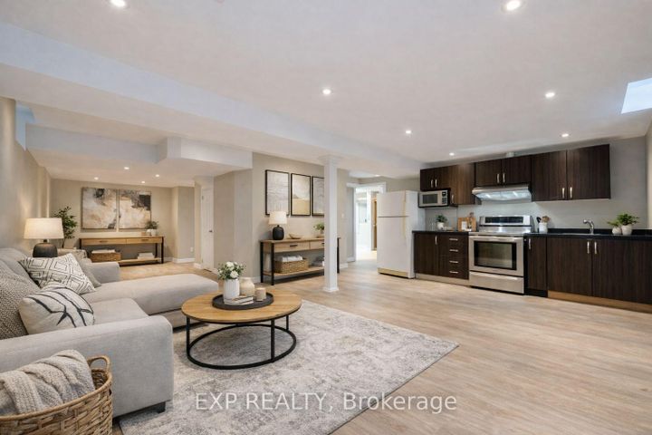 Photo 39 at 84 Lagani Avenue, Doncrest, Richmond Hill