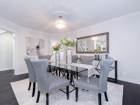 Photo 7 at 84 Lagani Avenue, Doncrest, Richmond Hill