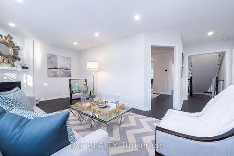 Photo 18 at 84 Lagani Avenue, Doncrest, Richmond Hill