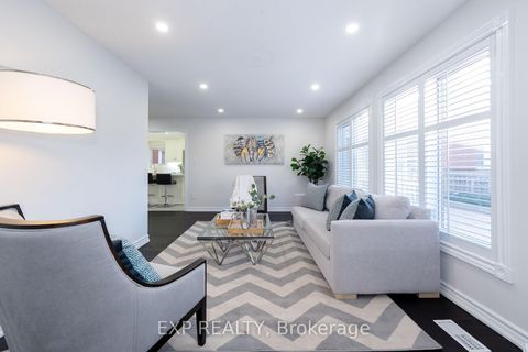 Photo 19 at 84 Lagani Avenue, Doncrest, Richmond Hill