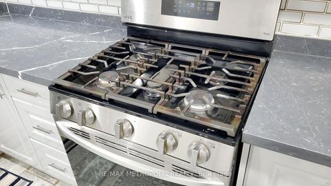 Photo 13 at 10 Arlene Crescent, Bendale, Toronto