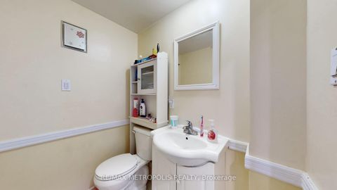 Photo 14 at 10 Arlene Crescent, Bendale, Toronto