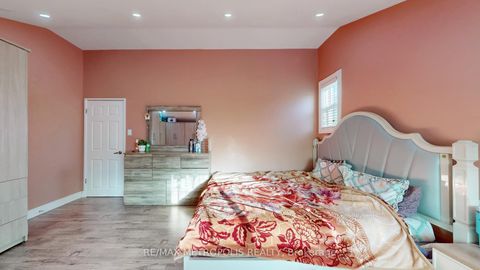 Photo 23 at 10 Arlene Crescent, Bendale, Toronto