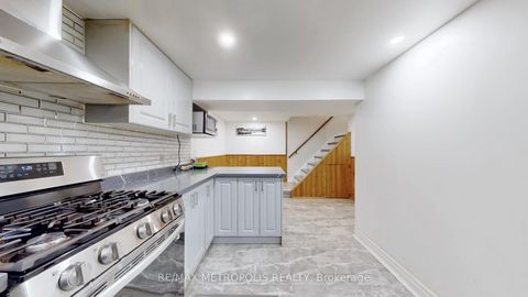 Photo 32 at 10 Arlene Crescent, Bendale, Toronto