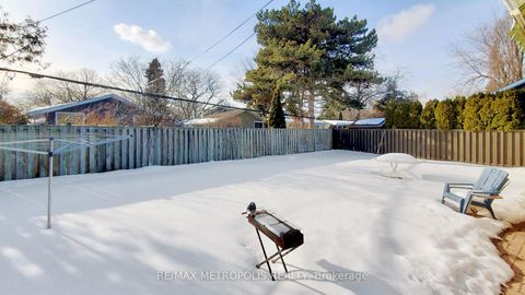 Photo 40 at 10 Arlene Crescent, Bendale, Toronto