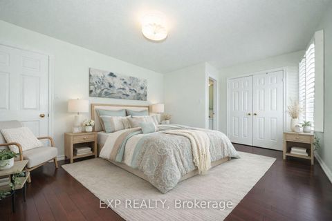 Photo 30 at 25 Pearl Gate Court, Doncrest, Richmond Hill