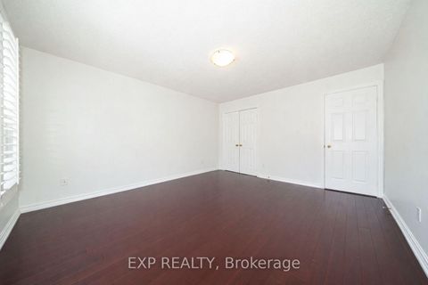 Photo 35 at 25 Pearl Gate Court, Doncrest, Richmond Hill