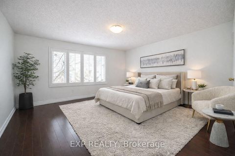 Photo 36 at 25 Pearl Gate Court, Doncrest, Richmond Hill