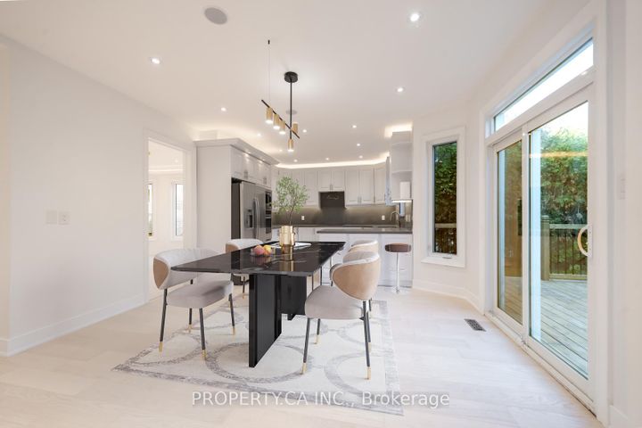 Photo 4 at 63 Concord Road, Beverley Glen, Vaughan