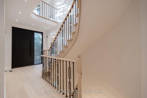 Photo 17 at 63 Concord Road, Beverley Glen, Vaughan