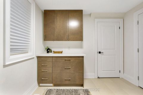 Photo 47 at 9 Chimney Swift Court, Rosethorn, Toronto