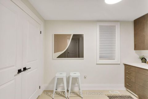 Photo 48 at 9 Chimney Swift Court, Rosethorn, Toronto