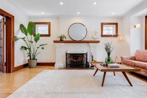 Photo 1 at 71 Scarborough Road, The Beaches, Toronto