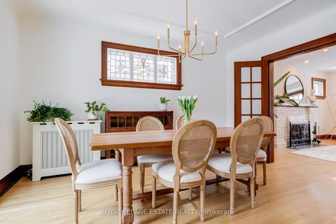 Photo 6 at 71 Scarborough Road, The Beaches, Toronto