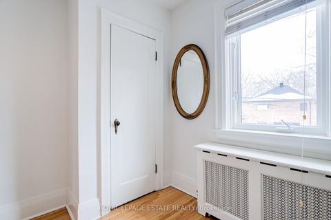 Photo 16 at 71 Scarborough Road, The Beaches, Toronto