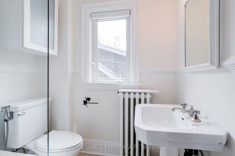 Photo 20 at 71 Scarborough Road, The Beaches, Toronto