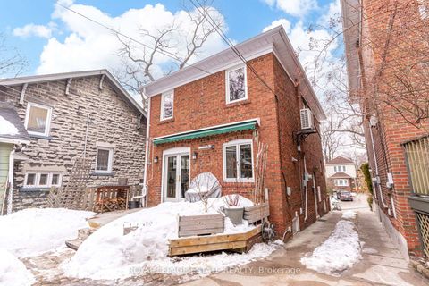 Photo 35 at 71 Scarborough Road, The Beaches, Toronto