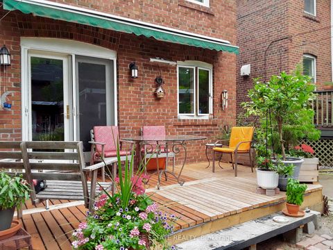 Photo 38 at 71 Scarborough Road, The Beaches, Toronto