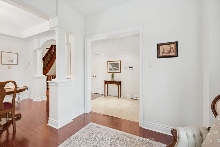 Photo 6 at 1583 Hallstone Road, Bram West, Brampton