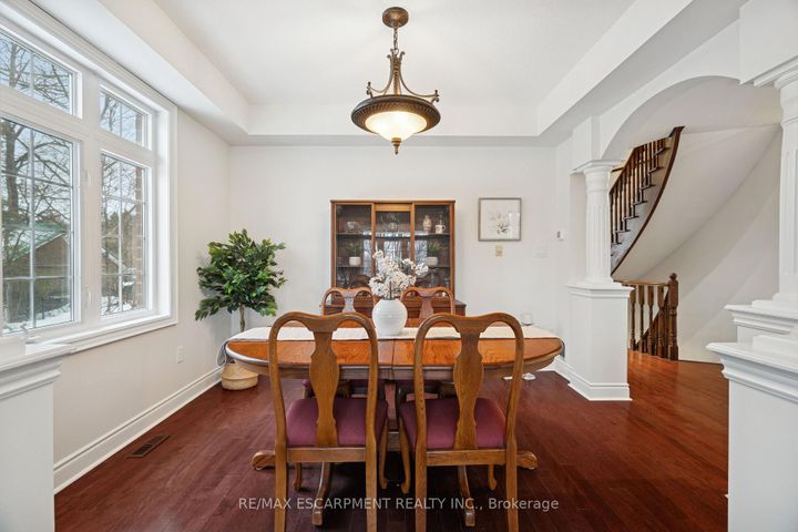 Photo 7 at 1583 Hallstone Road, Bram West, Brampton